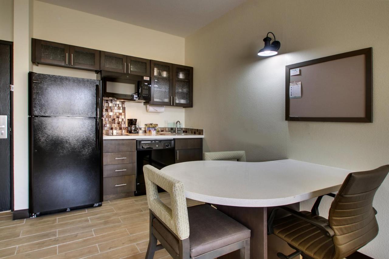 Candlewood Suites - Wichita East By Ihg Extérieur photo